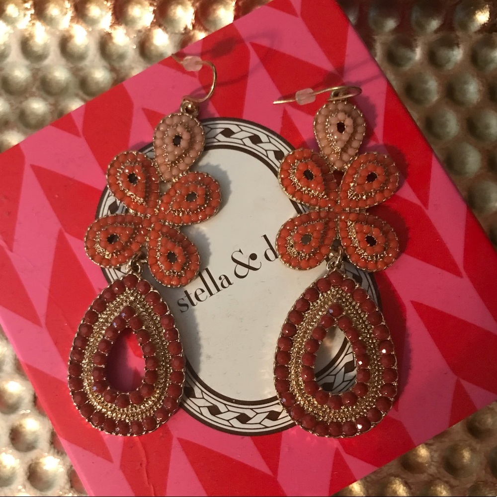 Stella & Dot Capri chandelier earrings